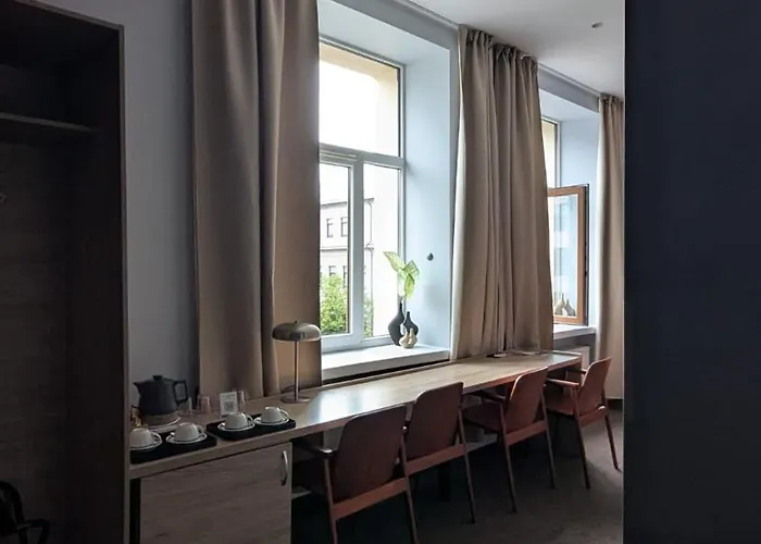 Апартаменти Stylish Private In Art